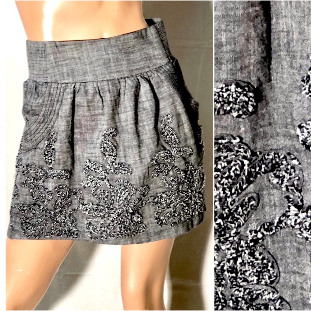 3/$32 Y2K STOOSHY Gray Chambray Cotton Elastic Waist Shag Applique Mini Skirt XS